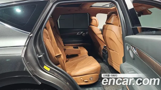 Genesis GV80 — Фото автомобиля 17