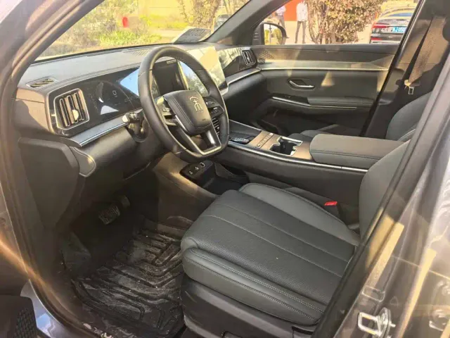 BYD Song Pro — Фото автомобиля 4