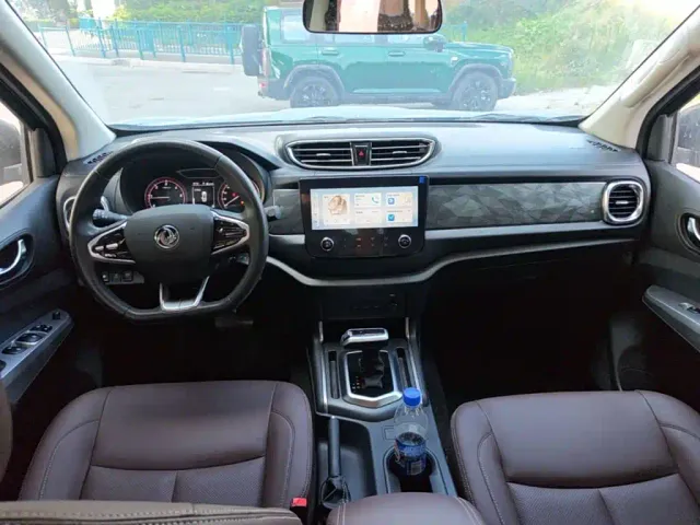Dongfeng Rich 6 Pro — Фото автомобиля 9