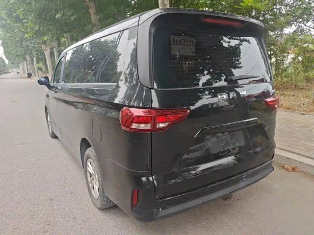 BAW (Beijing Automobile Works) Ruisheng Ace M7 2023 Model 2.0L Long Wheelbase Business 7-Seater — Фото автомобиля 4