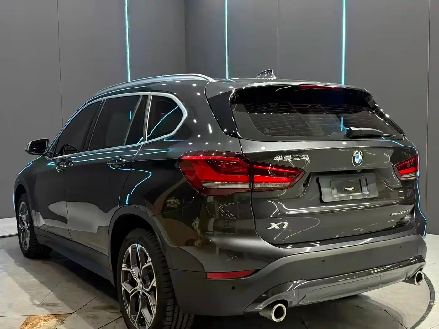 BMW BMW X1 2022 sDrive25Li Leading — Фото автомобиля 8
