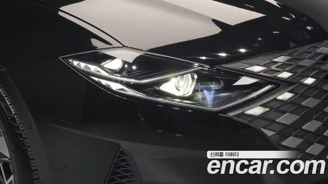 Hyundai Grandeur (New) Hybrid — Фото автомобиля 7