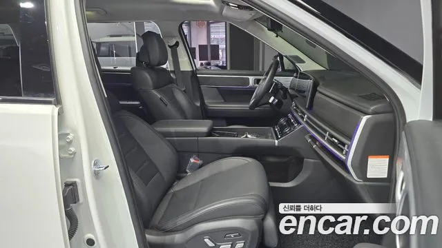 Hyundai Santafe Santa Fe (MX5) — Фото автомобиля 10