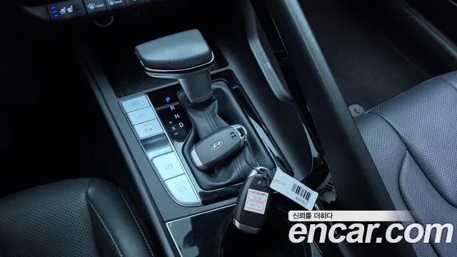 Hyundai Avante CN7 — Фото автомобиля 12