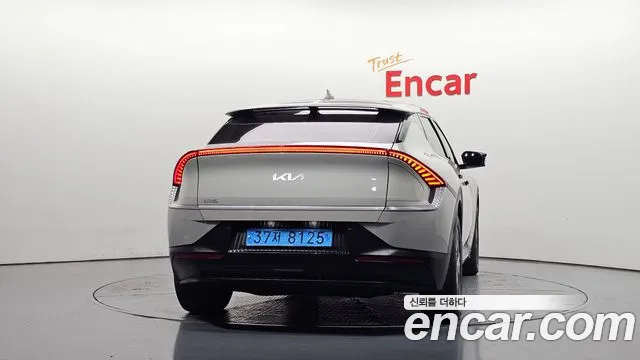 Kia EV6 — Фото автомобиля 4
