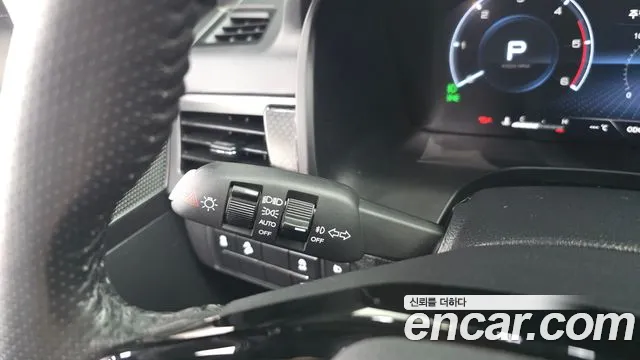KG_Mobility_Ssangyong Rexton Новый Rexton Sport Дизель 2.2 4WD — Фото автомобиля 16