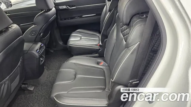 Hyundai Palisade Palisade Бензин 3.8 2WD — Фото автомобиля 22