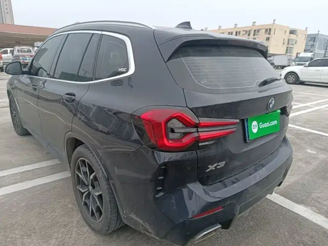 BMW X3 — Фото автомобиля 4