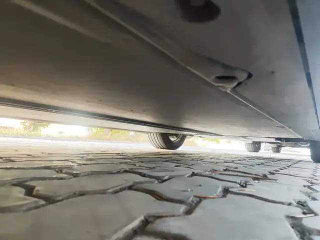 Tesla Model Y — Фото автомобиля 16