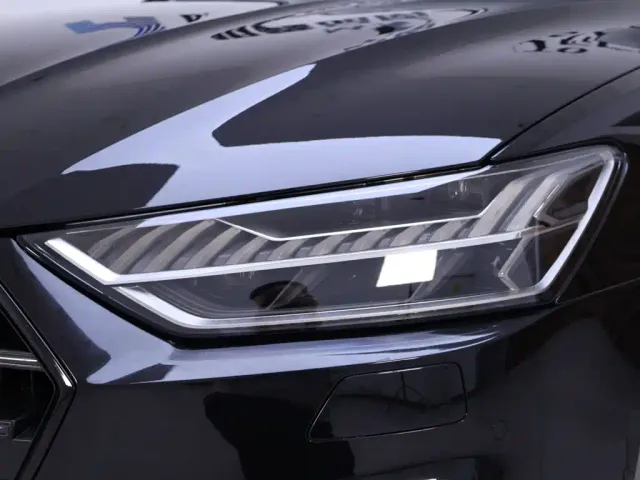 Audi A7L — Фото автомобиля 4