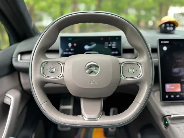 Nio ES7 — Фото автомобиля 16