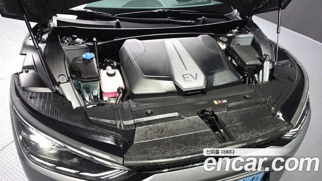 Kia EV6 — Фото автомобиля 5
