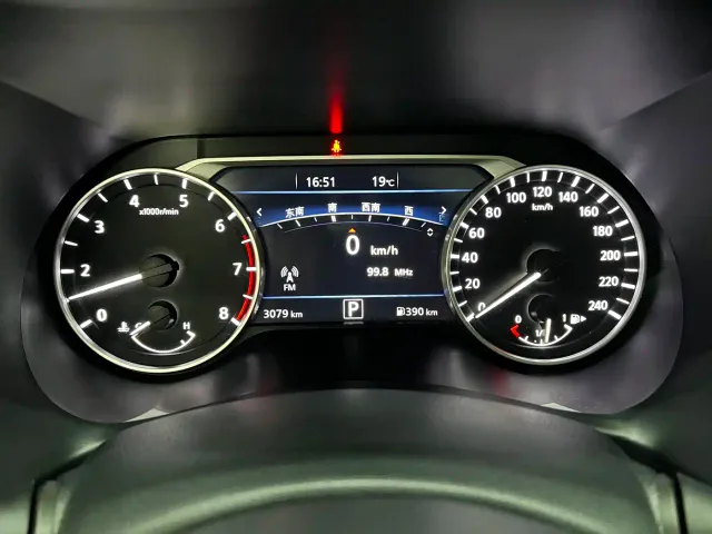 Nissan Sylphy — Фото автомобиля 9