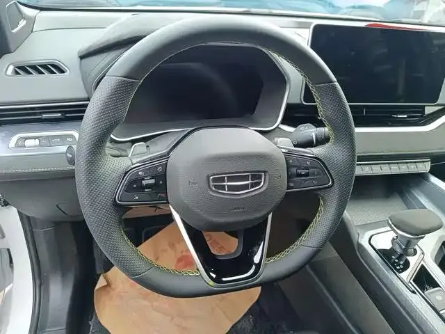 Geely Xingrui — Фото автомобиля 15