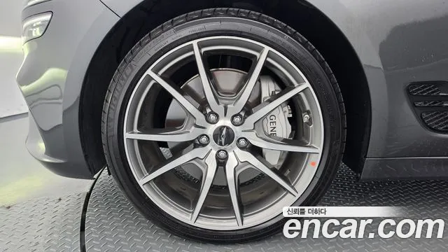 Genesis G70 — Фото автомобиля 5