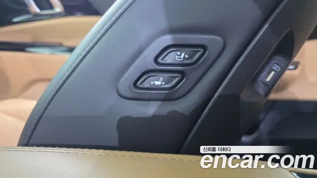 Kia Canival — Фото автомобиля 26