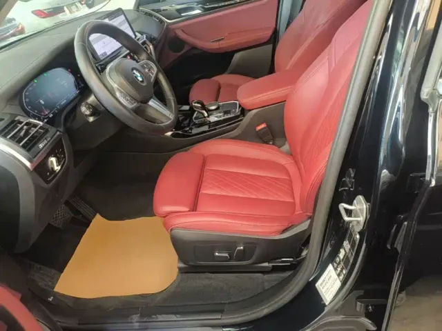 BMW X3 — Фото автомобиля 14
