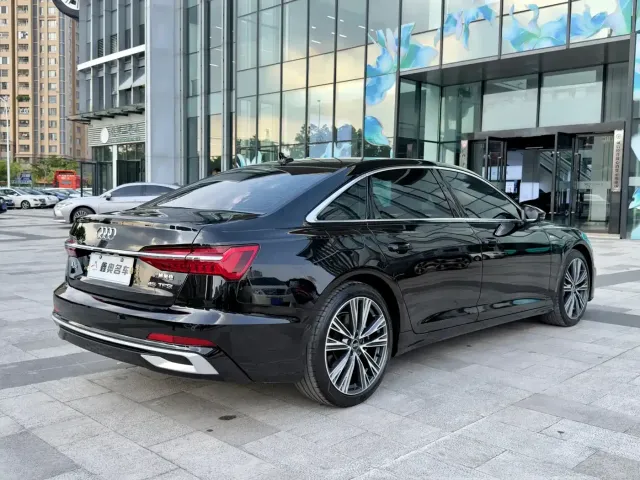 Audi Audi A6L 2023 Facelift 45 TFSI Premium Dynamic — Фото автомобиля 7