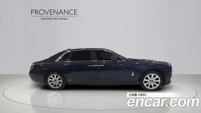 Rolls-Royce Ghost — Фото автомобиля 4