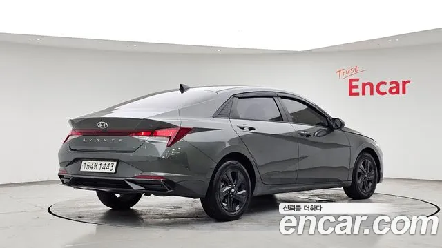 Фотография автомобиля — Hyundai AVANTE