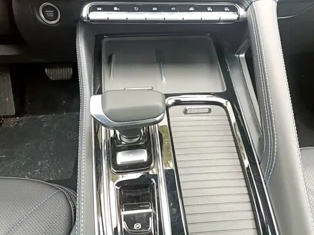 Geely Xingrui — Фото автомобиля 9