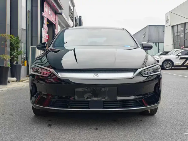 BYD Qin PLUS — Фото автомобиля 2