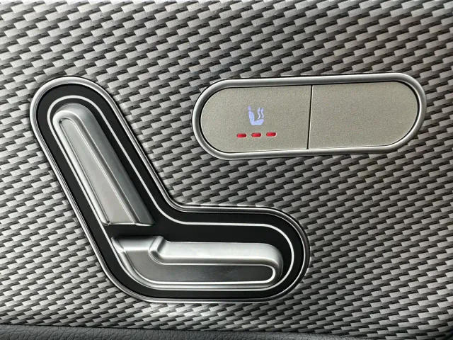 Mercedes-Benz A-Class — Фото автомобиля 12