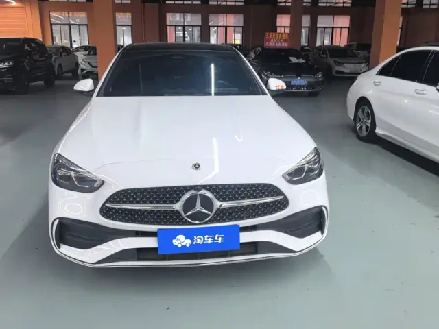Mercedes-Benz C-Class — Фото автомобиля 2