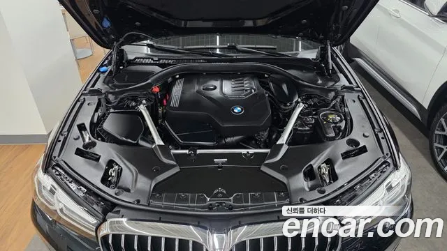 BMW 5 Series G30 — Фото автомобиля 6