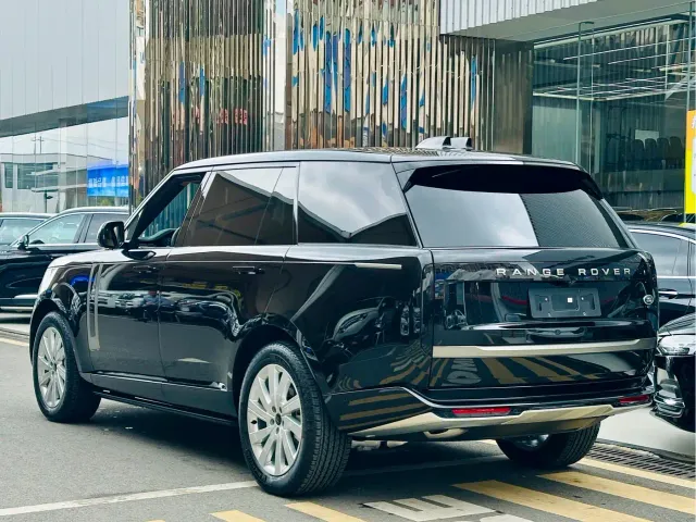 Land Rover Range Rover — Фото автомобиля 4