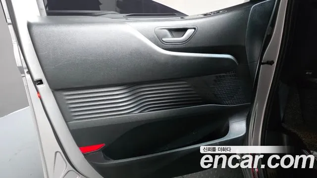 Hyundai Staria Staria Карго 5 мест — Фото автомобиля 24