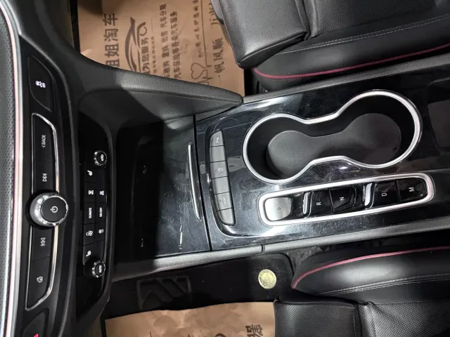 Buick Regal — Фото автомобиля 8