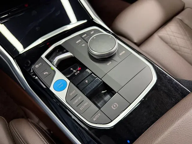 BMW i3 — Фото автомобиля 17