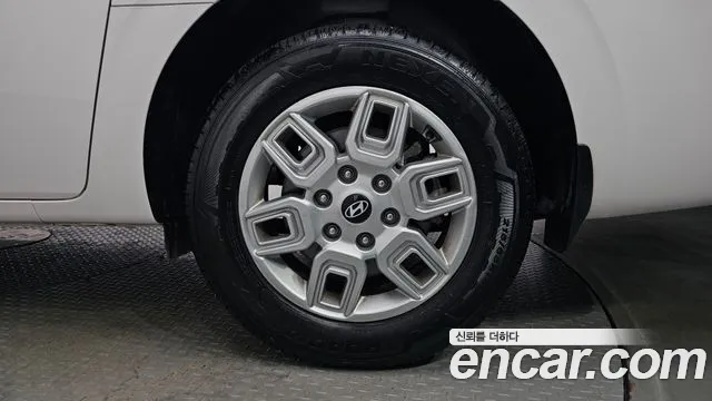 Hyundai Staria Staria — Фото автомобиля 20
