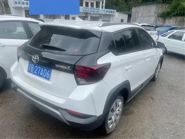 Toyota YARiS L Zhi Xuan — Фото автомобиля 3