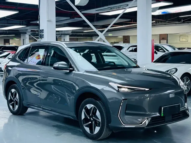 Geely Galaxy E5 — Фото автомобиля 3