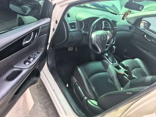 Nissan Tiida 2021 1.6L CVT Cool Edition — Фото автомобиля 12