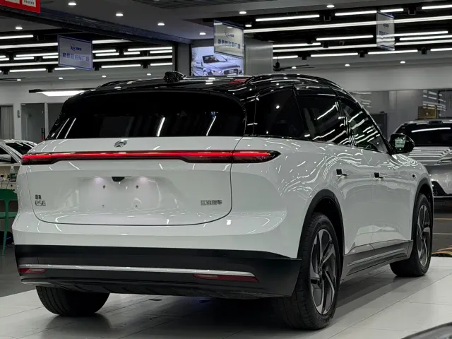 Nio ES6 — Фото автомобиля 6