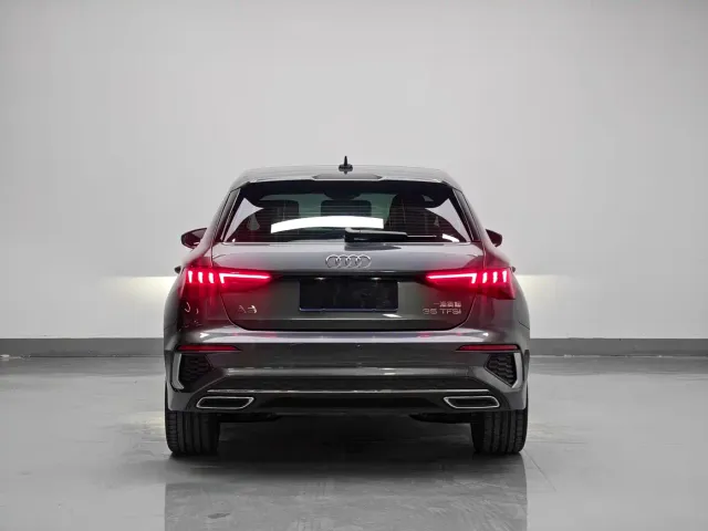 Audi A3 — Фото автомобиля 5