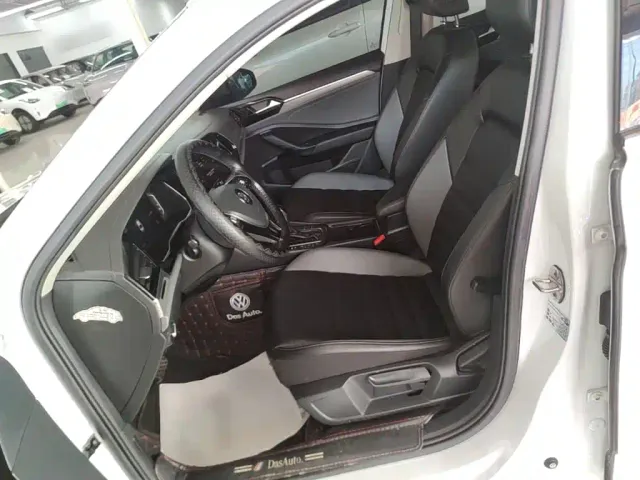 Volkswagen Sagitar — Фото автомобиля 10