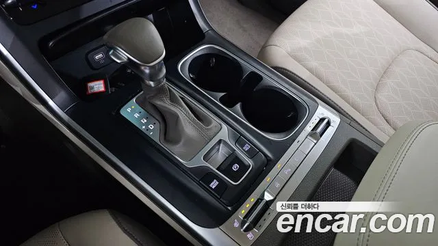 Kia Canival Carnival 4 поколение 9 мест Prestige — Фото автомобиля 9