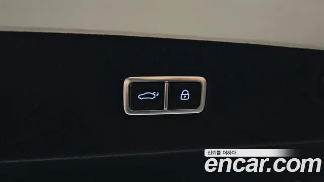 Hyundai Ioniq 6 — Фото автомобиля 24