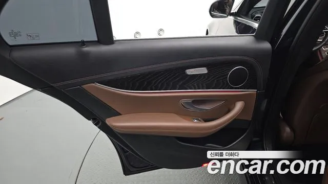 Mercedes-Benz E-Class W213 — Фото автомобиля 14