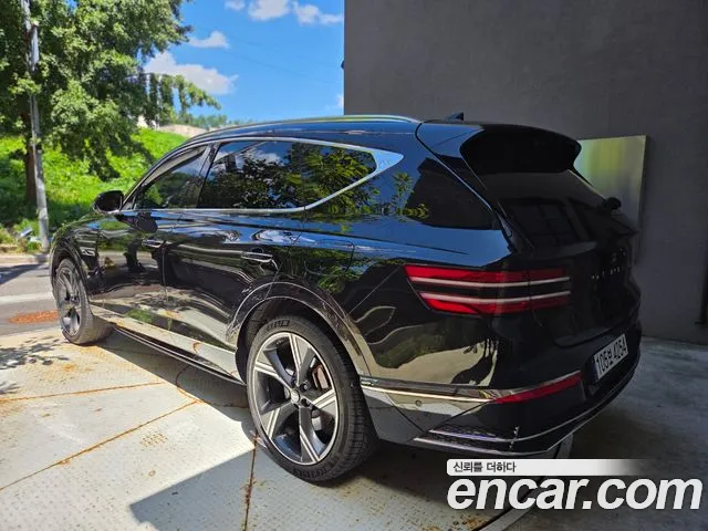 Genesis GV80 — Фото автомобиля 4