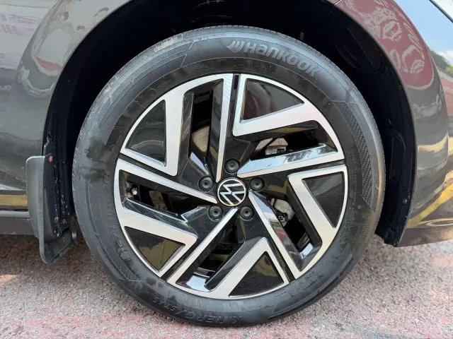 Volkswagen Sagitar — Фото автомобиля 15