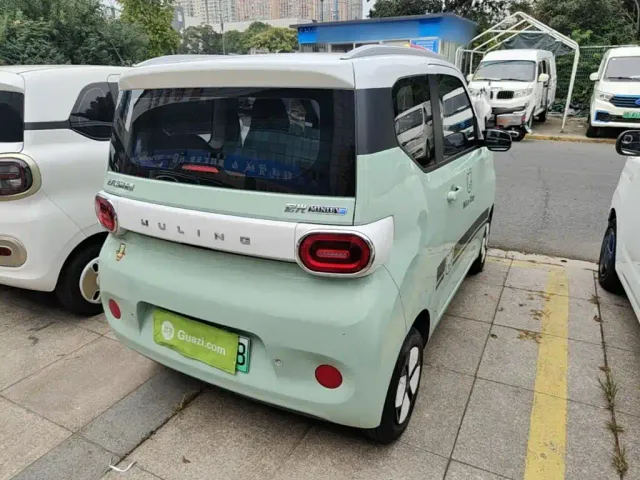 Wuling Hongguang Mini EV — Фото автомобиля 6