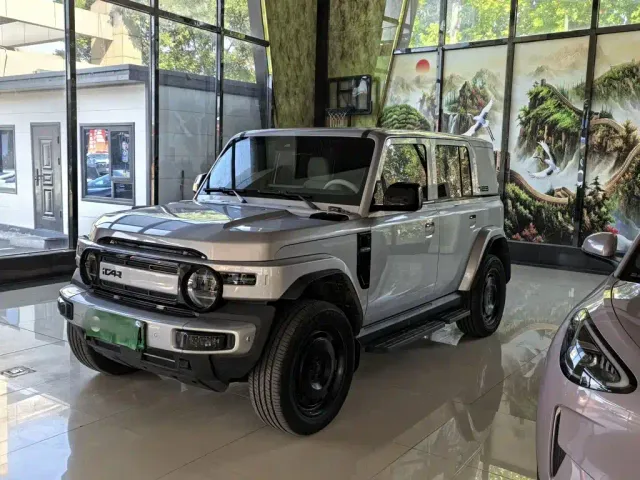 Фотография автомобиля — iCAR V23