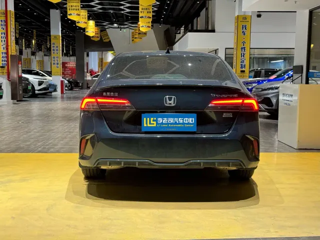 Honda Inspire — Фото автомобиля 5