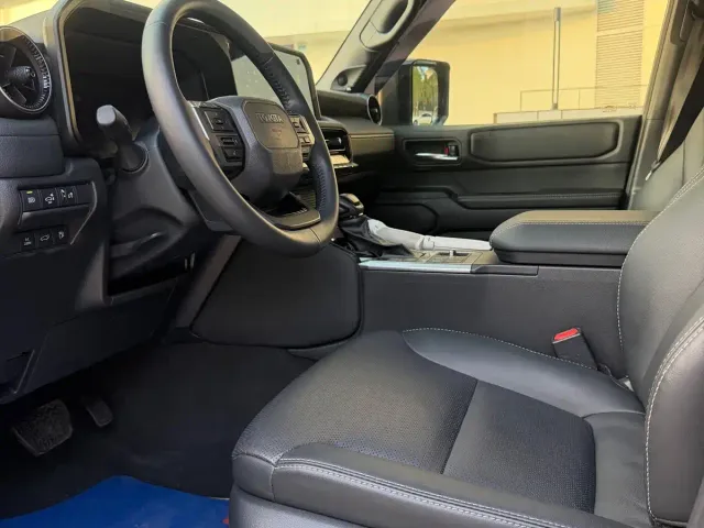 Toyota Prado — Фото автомобиля 10