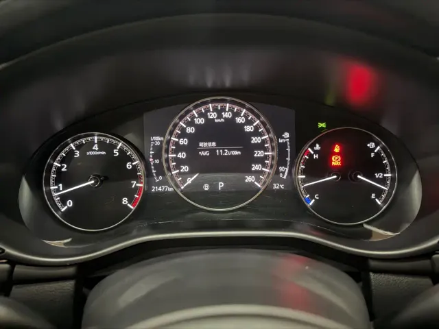 Mazda Axela — Фото автомобиля 15
